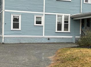 26 N Bend St APT 2, Pawtucket, RI 02860