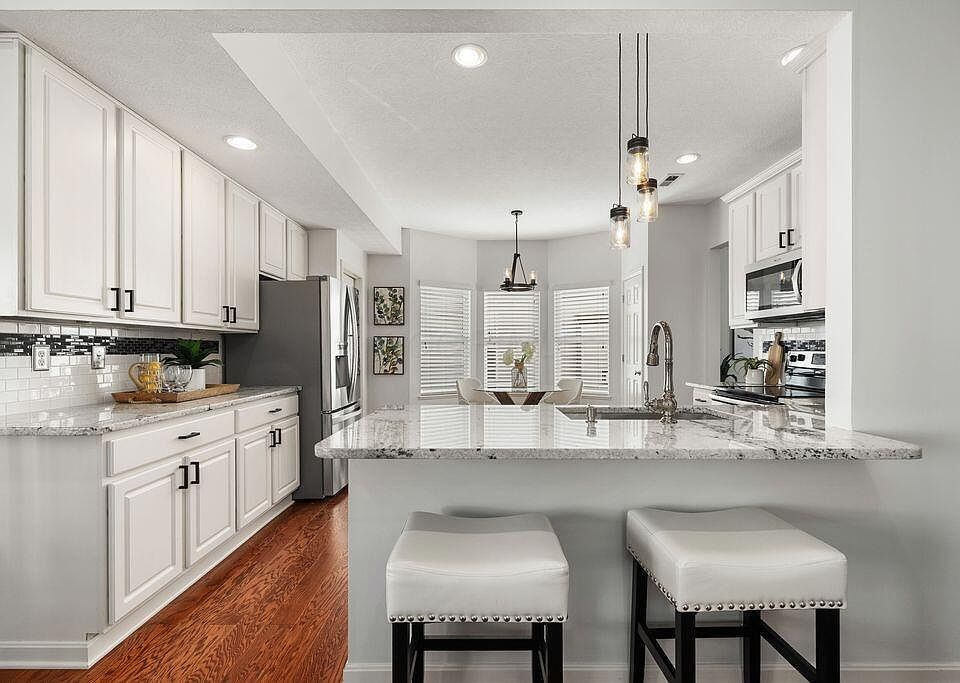 1st image of 1084 Ashcraft Ave