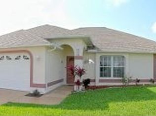 404 SE 3rd Ter, Cape Coral, FL 33990