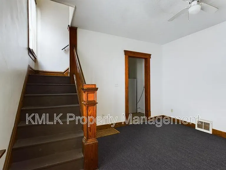 693 Kling St — Photo 10