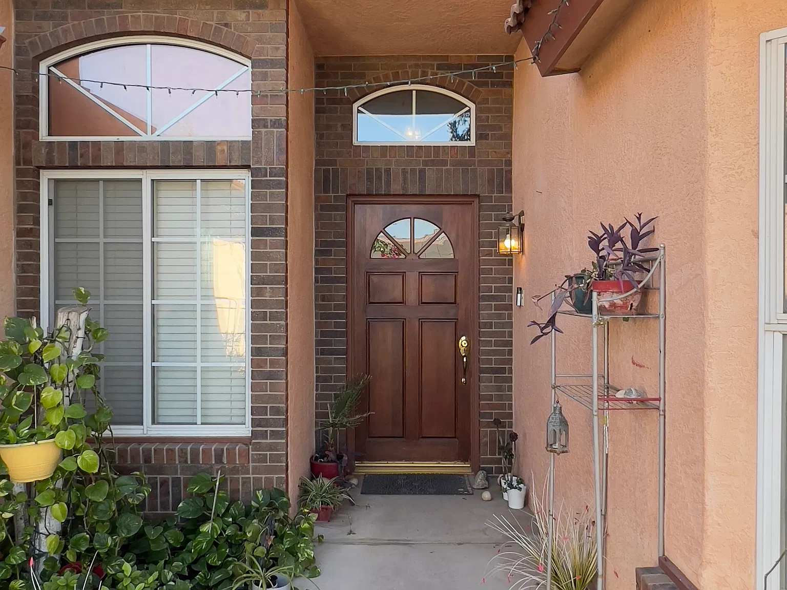 4 bed, 1691 sqft, $2,429 — Photo 3