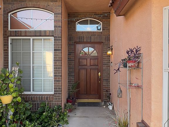 3rd image of 9323 Alki Ct