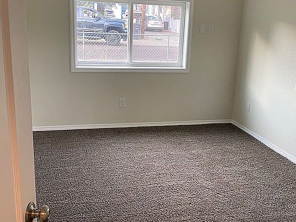 5th image of 130 Missouri Ave