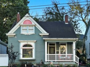 2210 Grinstead Dr, Louisville, KY