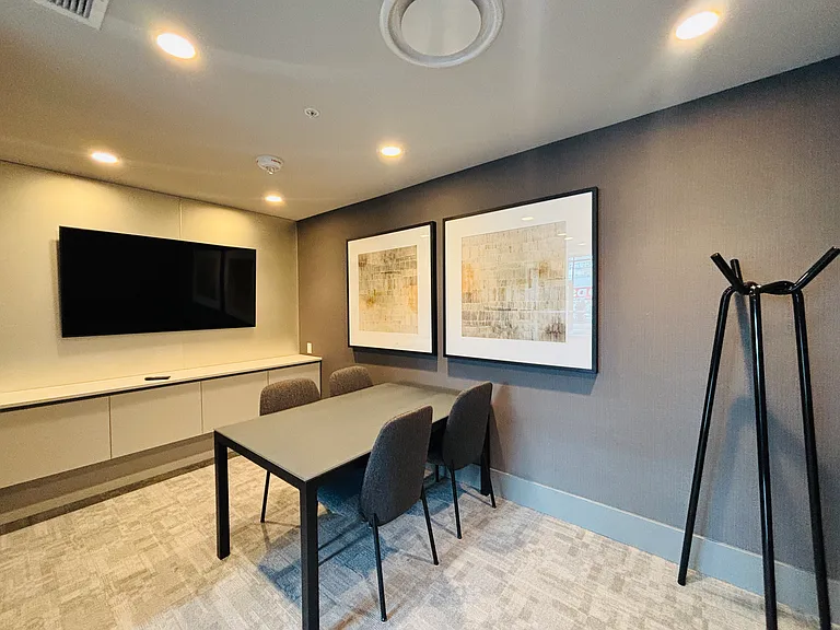 567 Emerson St #1902 — Photo 40