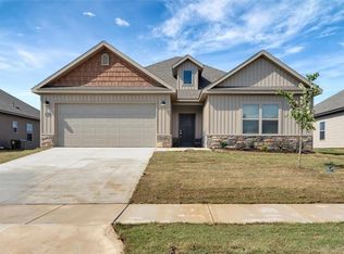 1131 Monarch Rd, Centerton, AR 72719