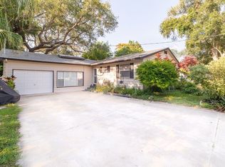 14627 Brewster Dr, Largo, FL 33774
