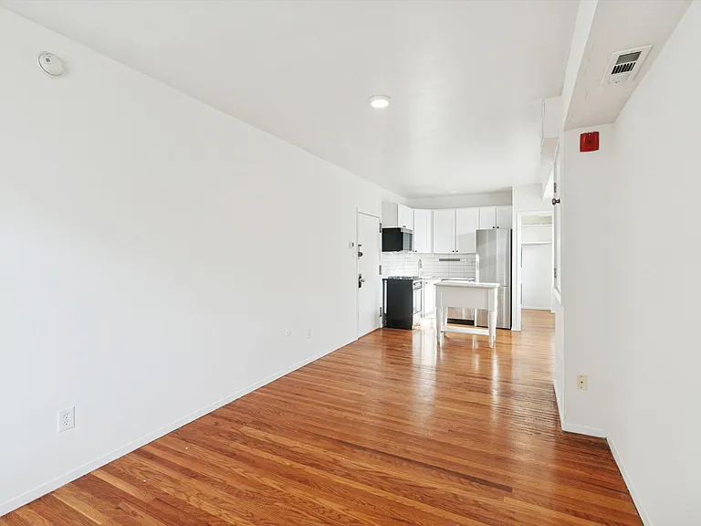 319 S 10th St #234 — Photo 7