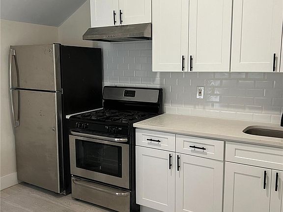 2nd image of 1347 Old Northern Blvd #2R
