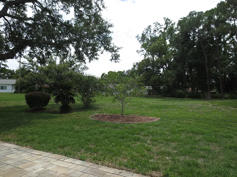 3132 Brunswick Cir — Photo 13