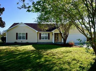 3916 Merryfield Ln, Valdosta, GA 31605