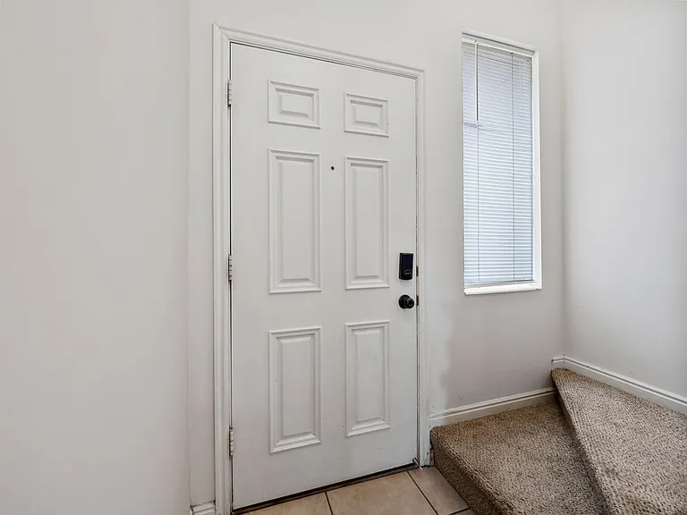 130 Peregrine Ln #29 — Photo 8