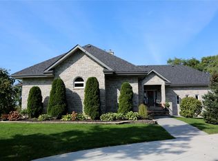 34241 Coursey Line, Lucan Biddulph, ON N0M 2J0