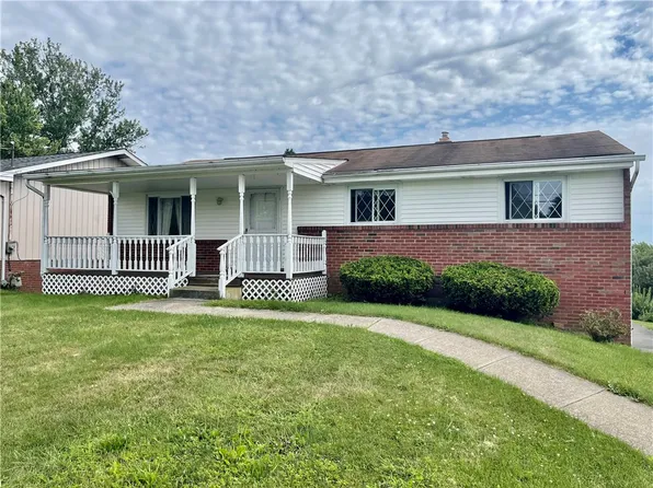 407 Palomino Dr, Oakdale, PA 15071