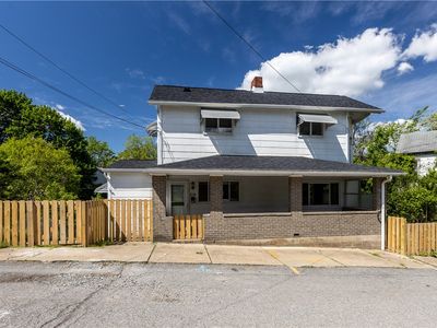 228 Marion St, Mc Kees Rocks, PA, 15136