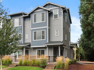 7948 NE Heiser St, Hillsboro, OR 97006