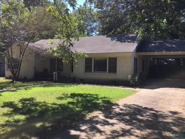 1307 Mobile St, Marshall, TX 75670