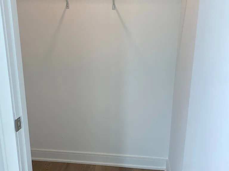 86 Dundas St E #1404 — Photo 7