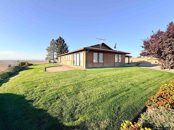 2nd image of 3125 Shay Way