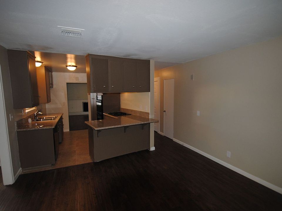 7107 Agate St, Rancho Cucamonga, CA 91701 Zillow