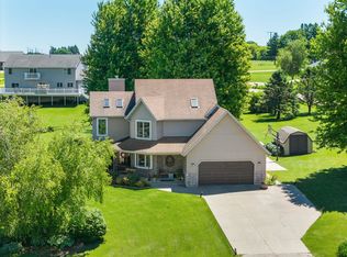 4032 Twin Ct, Ridgeway, WI 53582