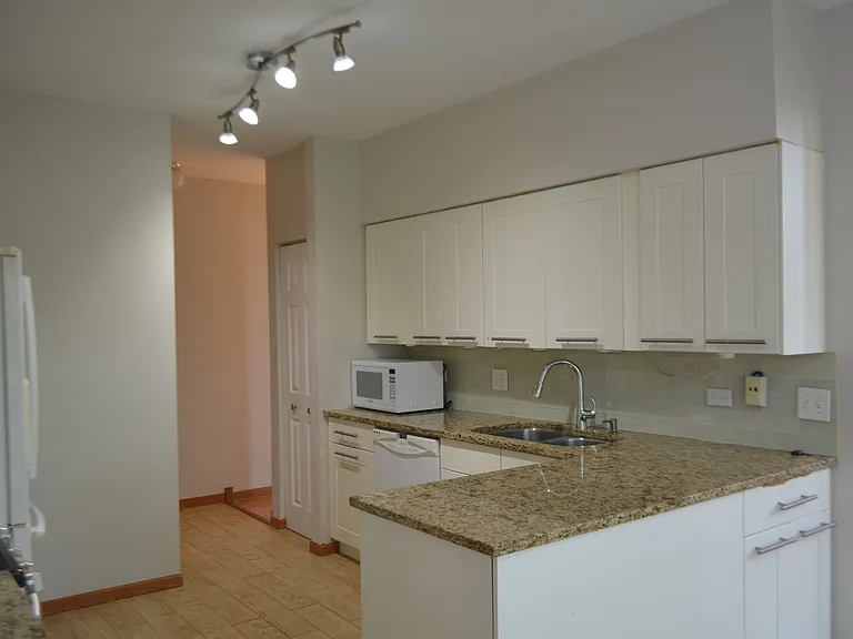 494 W Parkside Dr #494 — Photo 4