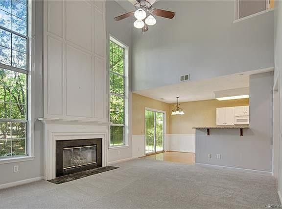 5th image of 11314 Longhedge Ln