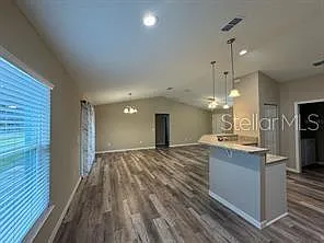 226 Oak Cir — Photo 6