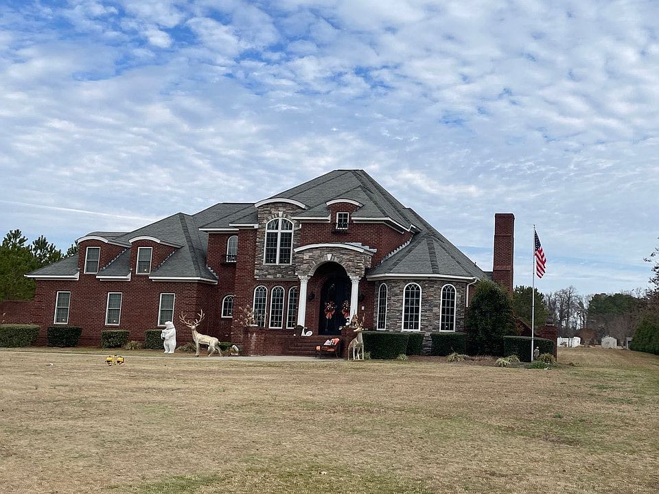 2nd image of 117 Cliffwell Dr