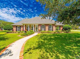 100 Houmas Dr, Houma, LA 70360