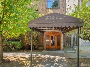 221 Belmont Ave E, Seattle, WA 98102