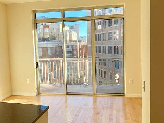 2nd image of 820 N Pollard St APT 610