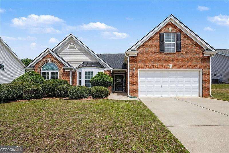 1st image of 240 Valley Brook Dr