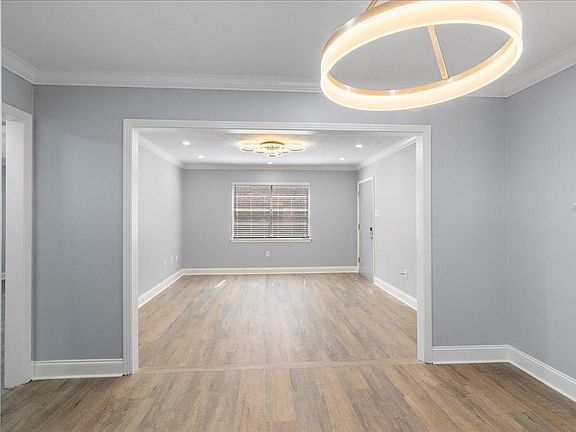 5th image of 4409 Yale St APT A