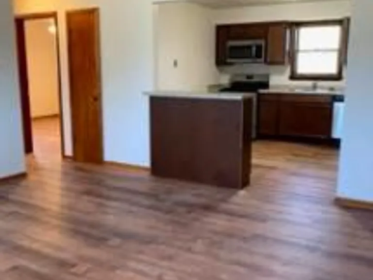 608 Kungs Way — Photo 3