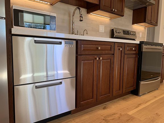 4th image of 5532 Oak Park Dr #2