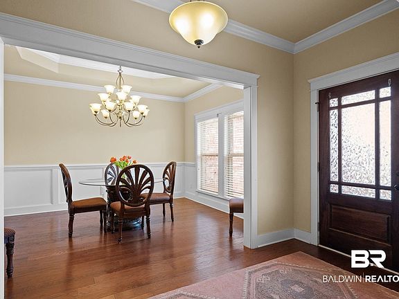 3rd image of 149 Stratford St