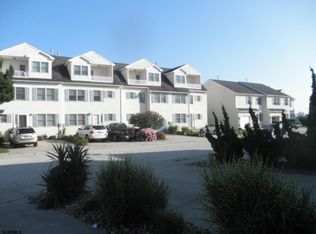 5 Horizon Ln, Brigantine, NJ 08203