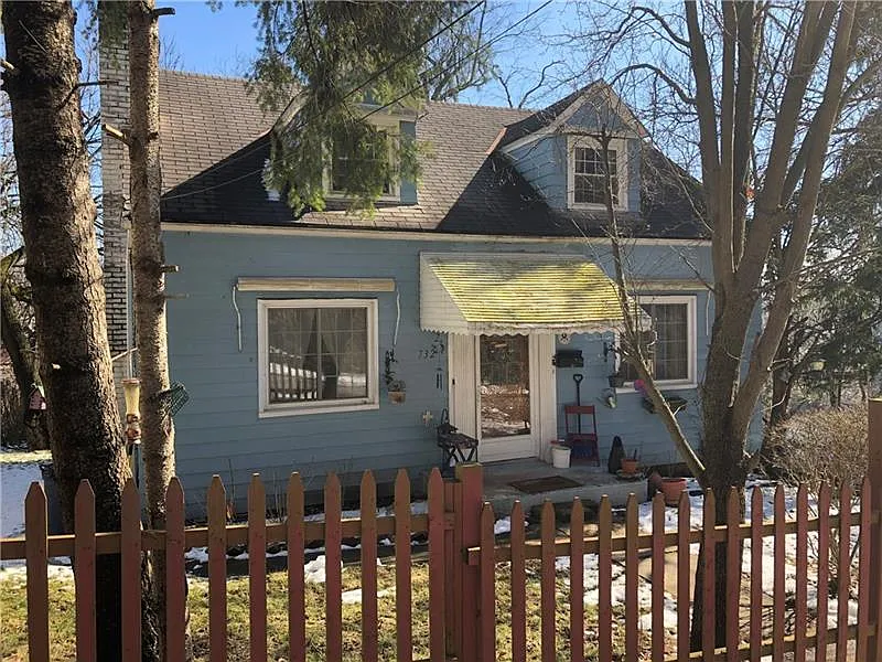 732 Negley Ave photo 1