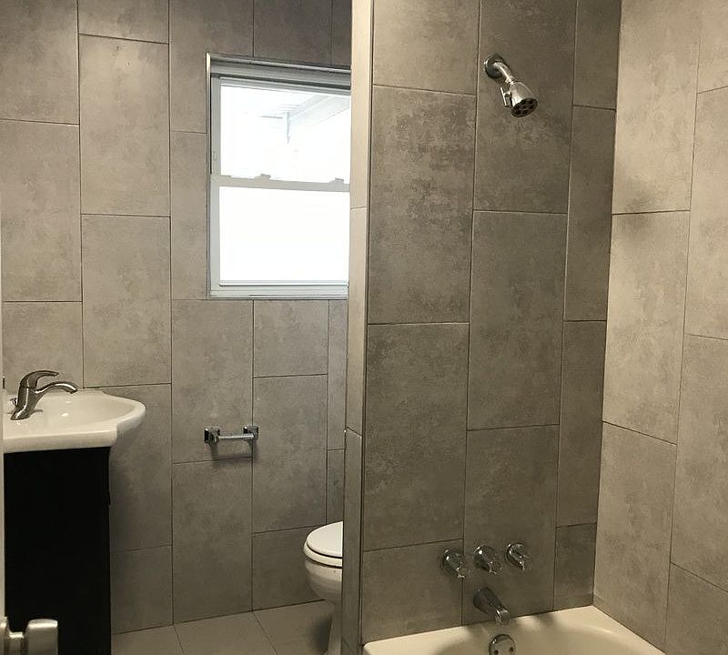 2nd image of 9608 103rd Ave