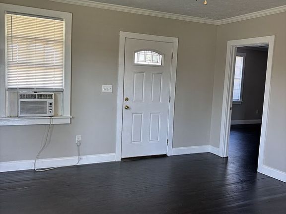 4th image of 514 Beaufort Dr
