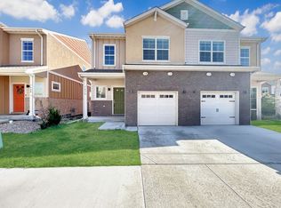 1670 W 52nd Ct, Denver, CO 80221