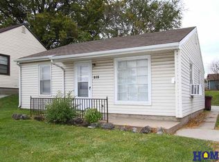 213 S 48th St, Lincoln, NE 68510