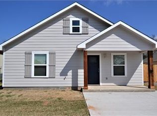 721 W Texas St, Denison, TX 75020