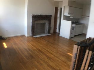 906 Pine St #3, Philadelphia, PA 19107