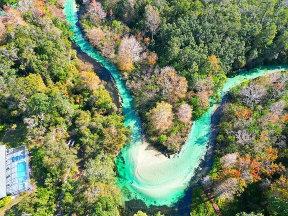 4th image of 6433 Theresa Ave