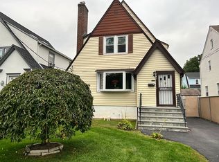83 Longview Ave, White Plains, NY 10605