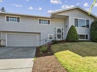 6650 Canterbury Dr, Gladstone, OR 97027
