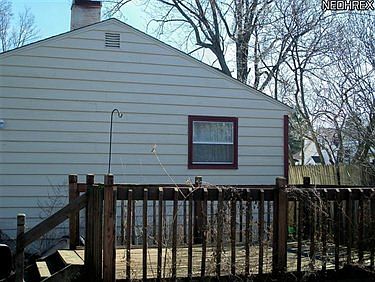2nd image of 1448 E 330th St