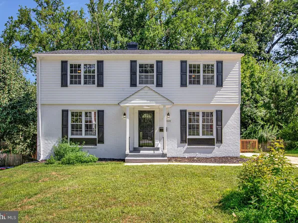 1224 Pleasant Valley Dr, Baltimore, MD 21228